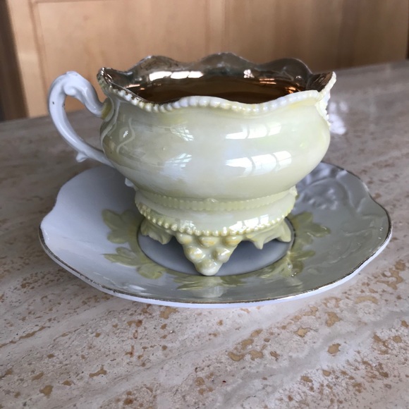 ANTIQUE CHINA CUP AND SAUCER - Picture 3 of 11